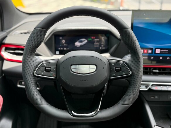 2026 Geely Coolray I Рестайлинг 2, белый - вид 17