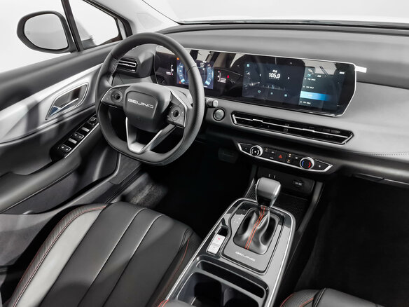 2025 BAIC U5 Plus, белый, 1890000 рублей - вид 15