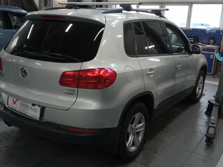 2013 Volkswagen Tiguan I Рестайлинг, серый, 1099000 рублей, вид 3