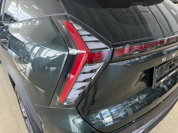 2026 Geely Atlas II, зелёный - вид 9