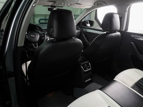 2017 Skoda Octavia III (A7), серый, 1497000 рублей - вид 10