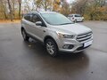 2017 Ford Kuga II Рестайлинг, серебристый, 1800000 рублей - вид 1