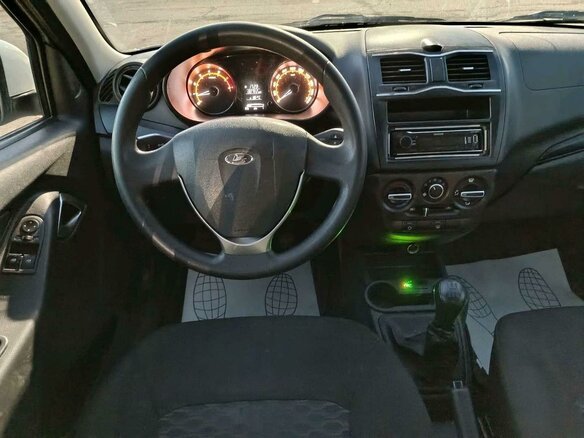 2024 Lada (ВАЗ) Granta I Рестайлинг, белый, 539400 рублей - вид 13