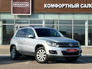 2014 Volkswagen Tiguan I Рестайлинг, серебристый, 1050000 рублей, вид 3