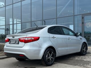 2011 Kia Rio III, серебристый, 710000 рублей, вид 2