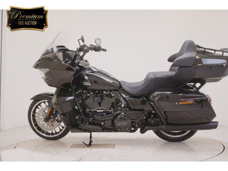 2026 Harley-Davidson Road Glide, чёрный, 2800000 рублей, вид 3