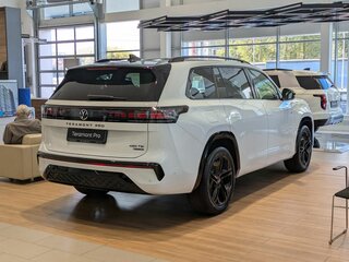 2026 Volkswagen Teramont Pro II (China Market), белый, 6390000 рублей, вид 5