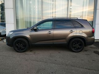 2017 Kia Sorento II Рестайлинг, бежевый, 1599000 рублей, вид 4