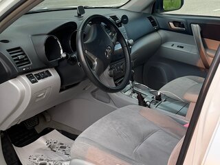 2008 Toyota Highlander II (XU40), белый, 1650000 рублей, вид 5