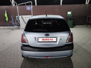 2006 Kia Rio II, серебристый, 520000 рублей, вид 3