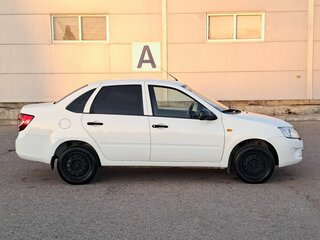 2014 Lada (ВАЗ) Granta I, белый, 420000 рублей, вид 4