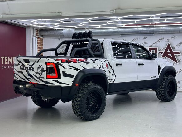 2023 Ram 1500 Crew Cab TRX V, белый - вид 13