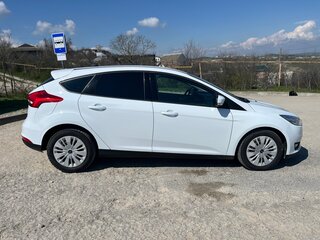 2018 Ford Focus III Рестайлинг, белый, 1200000 рублей, вид 4