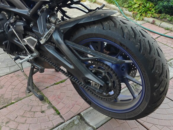 2015 Yamaha MT-09 Tracer (FJ-09), серебристый, 830000 рублей - вид 3