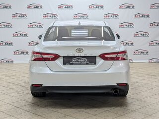 2018 Toyota Camry VIII (XV70), белый, 2549000 рублей, вид 5
