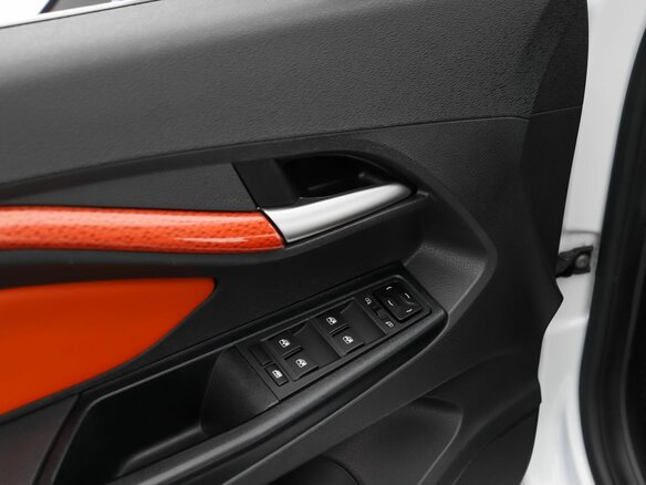 2019 Lada (ВАЗ) Vesta SW Cross I, белый - вид 17