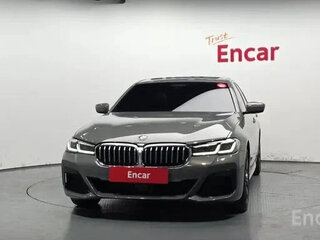 2023 BMW 5 серии 530i xDrive VII (G30/G31/G38) Рестайлинг, серый, 4880000 рублей, вид 2