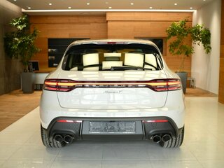 2025 Porsche Macan I Рестайлинг 2, серый, 11999000 рублей, вид 5