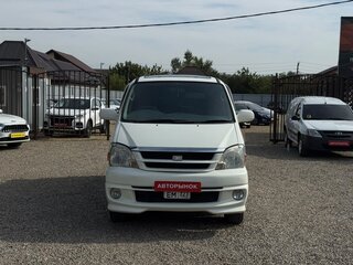 2000 Toyota Regius I Рестайлинг, белый, 890000 рублей, вид 2
