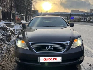 2008 Lexus LS 460 IV, серый, 1000000 рублей, вид 4