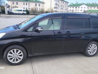 2010 Toyota ISis I Рестайлинг, чёрный, 480000 рублей, вид 5