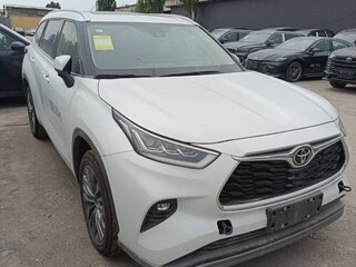2026 Toyota Highlander IV (XU70), белый, 5499000 рублей, вид 4