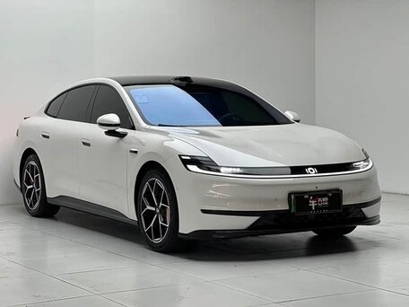 2026 Changan Qiyuan A06 28.39 kWh, серебристый, 2793003 рублей, вид 4