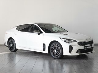 2019 Kia Stinger I, белый, 2569000 рублей, вид 1