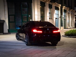 2019 BMW 5 серии 520d xDrive VII (G30/G31/G38), чёрный, 4000000 рублей, вид 2