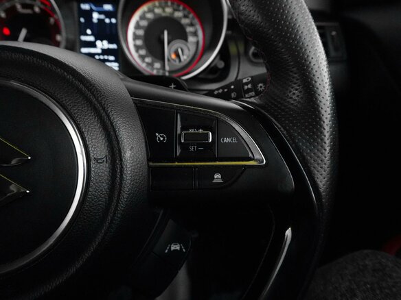 2017 Suzuki Swift Sport V, жёлтый, 1349000 рублей - вид 20
