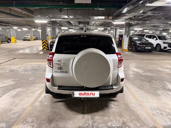 2011 Toyota RAV4 III (XA30) Рестайлинг, белый, 1350000 рублей - вид 4