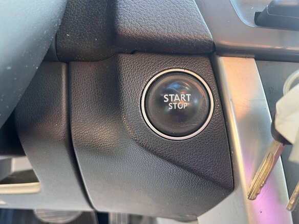 2010 Renault Latitude I, синий - вид 20