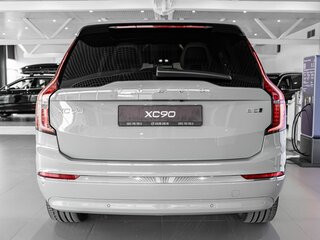 2026 Volvo XC90 B5 II Рестайлинг 2, серый, 12280000 рублей, вид 5