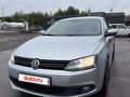 2013 Volkswagen Jetta VI, серебристый, 880000 рублей - вид 1