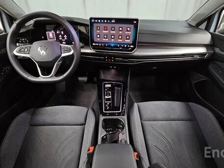 2023 Volkswagen Golf VIII, голубой, 2800000 рублей, вид 5