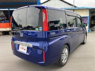 2015 Honda Stepwgn Spada V, синий, 1420000 рублей, вид 4