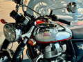 2024 Royal Enfield Interceptor 650, серебристый, 650000 рублей - вид 7
