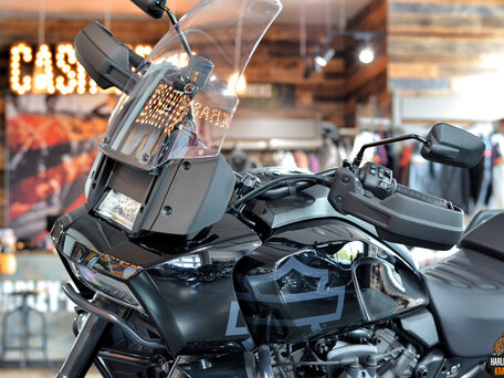 2021 Harley-Davidson Pan America, чёрный, 2290000 рублей, вид 4