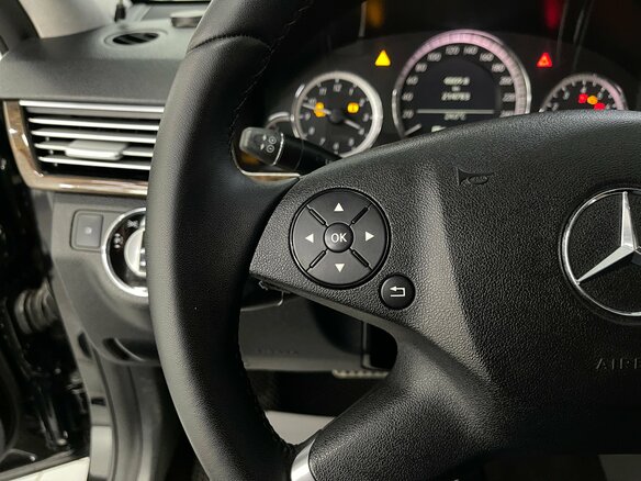 2010 Mercedes-Benz E-Класс 200 5G-Tronic IV (W212, S212, C207), чёрный - вид 11