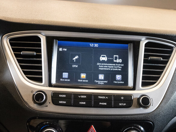 2019 Hyundai Solaris II, чёрный, 1099000 рублей - вид 16