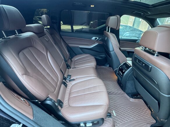 2019 BMW X7 30d I (G07), чёрный, 8500000 рублей - вид 12