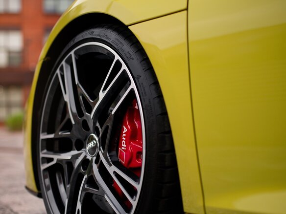 2019 Audi R8 V10 performance II (4S) Рестайлинг, жёлтый, 21500000 рублей - вид 24