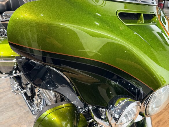 2017 Harley-Davidson CVO Limited, зелёный, 2299000 рублей - вид 13