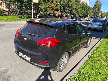 2013 Kia Ceed II, чёрный, 960000 рублей, вид 5