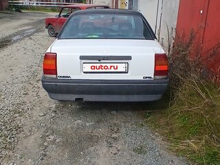 1988 Opel Omega A, белый, 90000 рублей, вид 2
