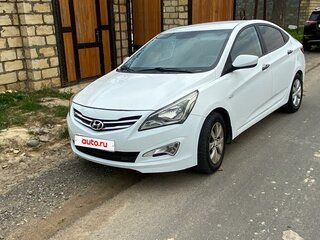 2014 Hyundai Solaris I Рестайлинг, белый, 700000 рублей, вид 1