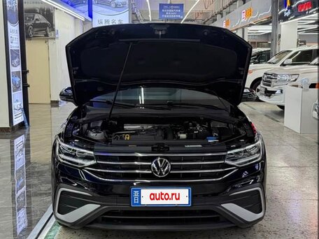 2023 Volkswagen Tiguan L II Рестайлинг (China Market), чёрный, 2748000 рублей, вид 4
