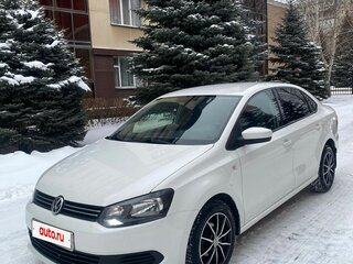 2011 Volkswagen Polo V, белый, 1000000 рублей, вид 2