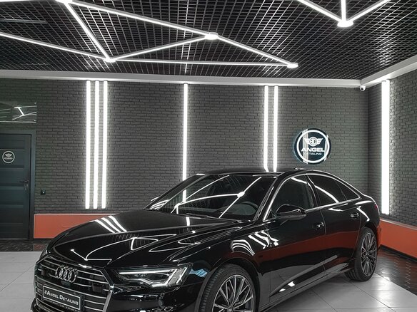 2019 Audi A6 40 TDI V (C8), чёрный, 4100000 рублей - вид 2