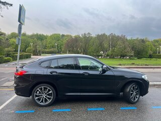 2019 BMW X4 20i II (G02), чёрный, 3700000 рублей, вид 3